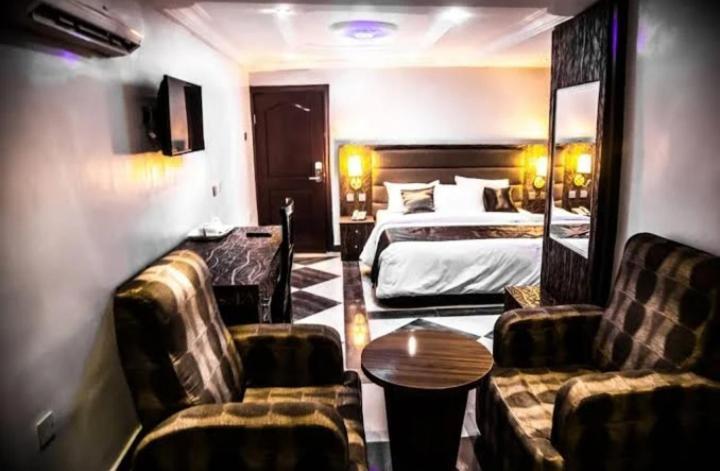 E-Suites Hotel, Abuja Exterior photo