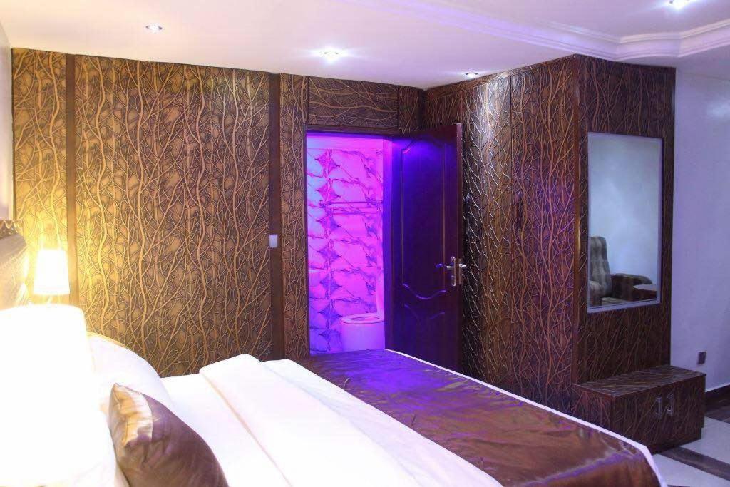 E-Suites Hotel, Abuja Exterior photo